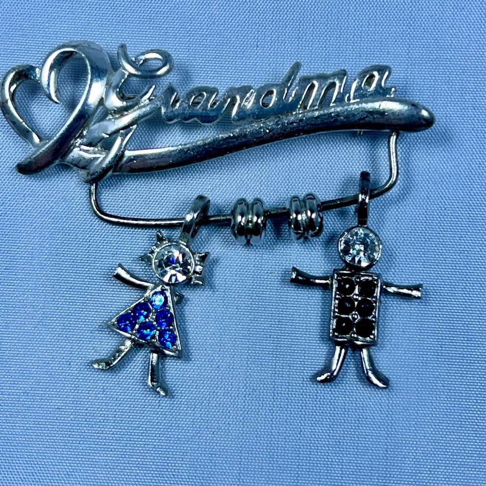 Grandma Brooch with Youth Charms